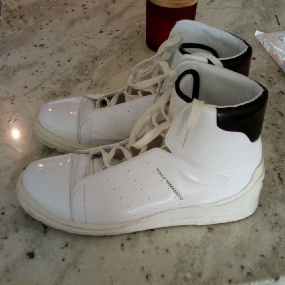 Y3 man white boots